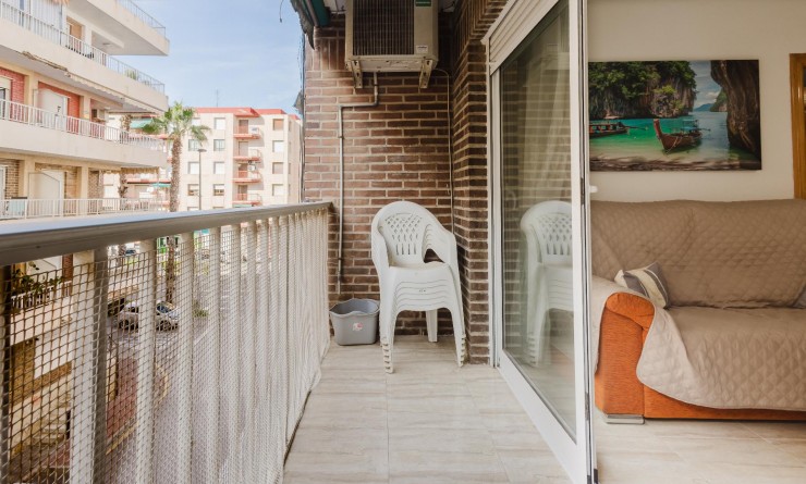 Wederverkoop - Apartamento - Torrevieja - Playa del Acequión