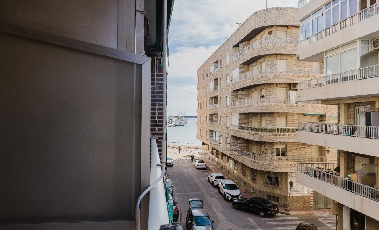 Wederverkoop - Apartamento - Torrevieja - Playa del Acequión