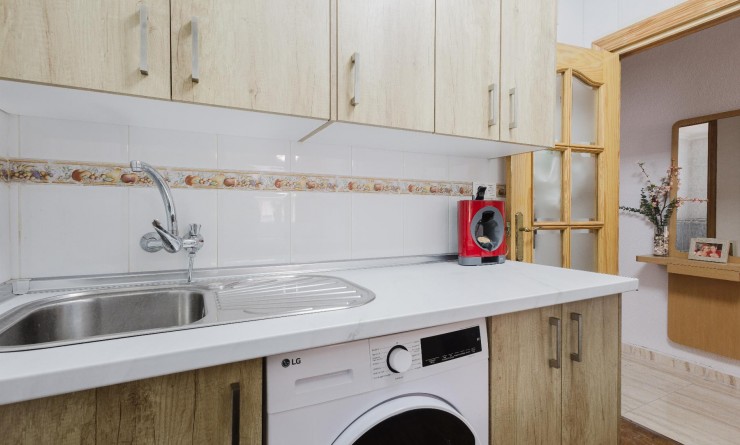 Wederverkoop - Apartamento - Torrevieja - Playa del Acequión