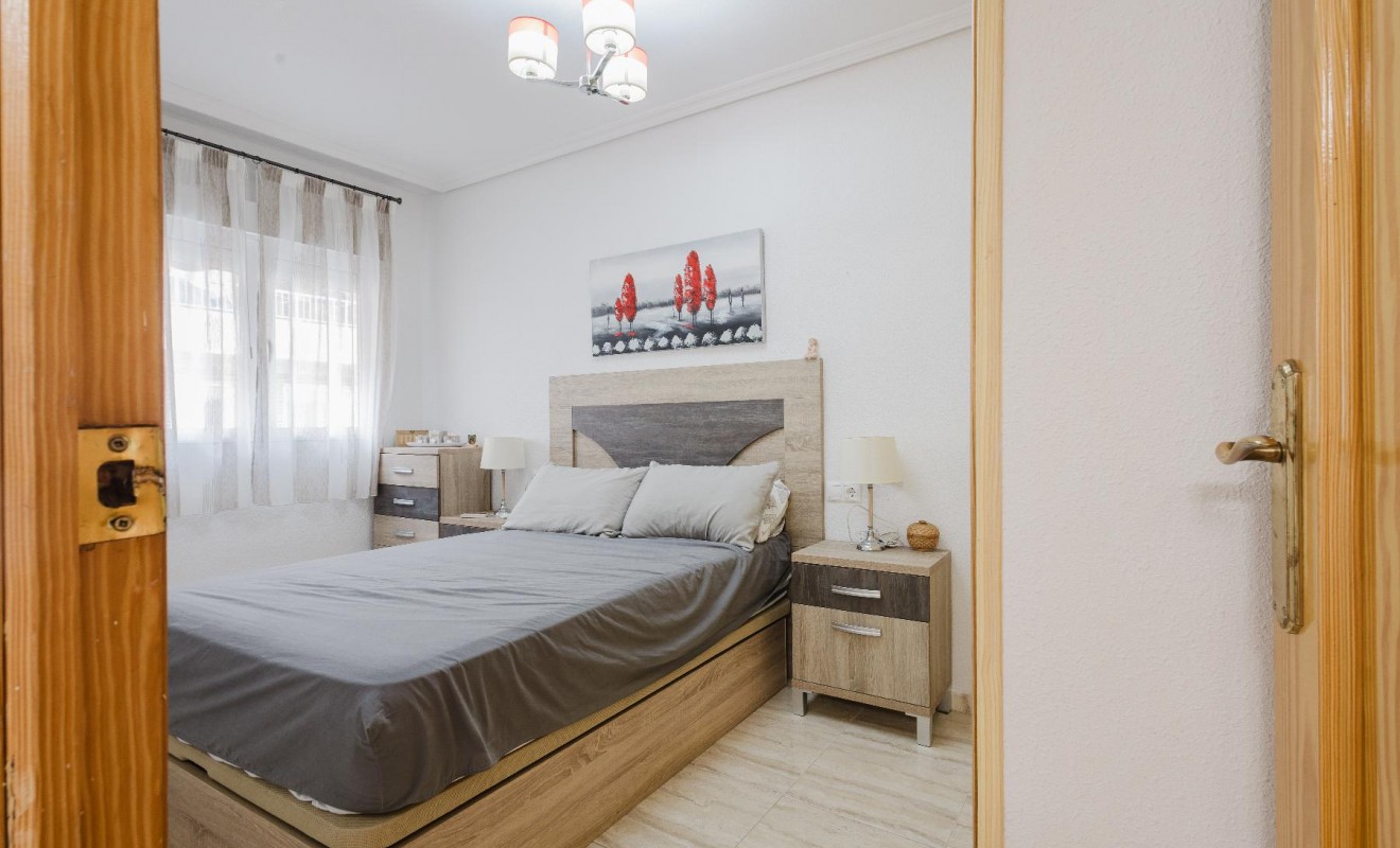 Wederverkoop - Apartamento - Torrevieja - Playa del Acequión