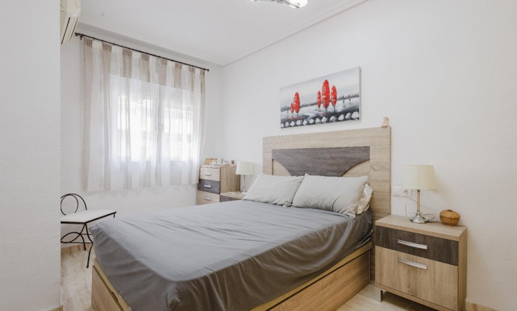 Wederverkoop - Apartamento - Torrevieja - Playa del Acequión