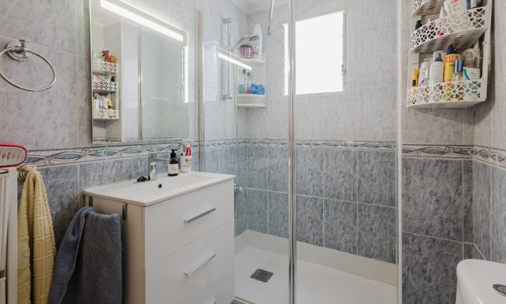 Wederverkoop - Apartamento - Torrevieja - Playa del Acequión