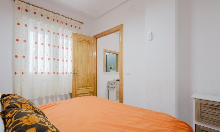 Wederverkoop - Apartamento - Torrevieja - Playa del Acequión