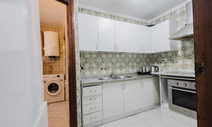 Sale - Apartamento - Torrevieja - Playa del Acequión