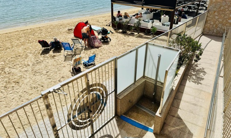 Sale - Apartamento - Torrevieja - Playa del Acequión