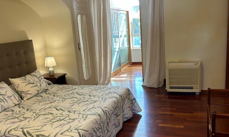 Wederverkoop - Chalet independiente - Benidorm - Levante