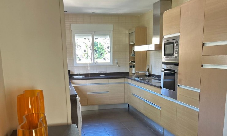 Wederverkoop - Chalet independiente - Benidorm - Levante