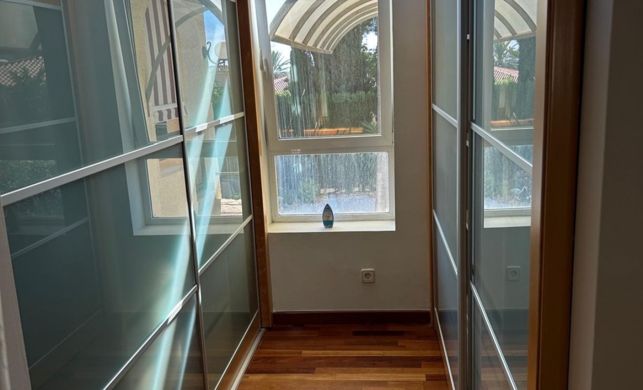 Wederverkoop - Chalet independiente - Benidorm - Levante