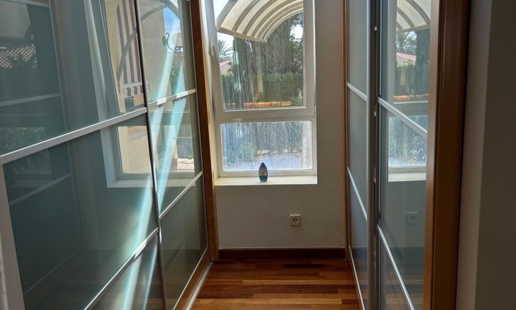 Wederverkoop - Chalet independiente - Benidorm - Levante