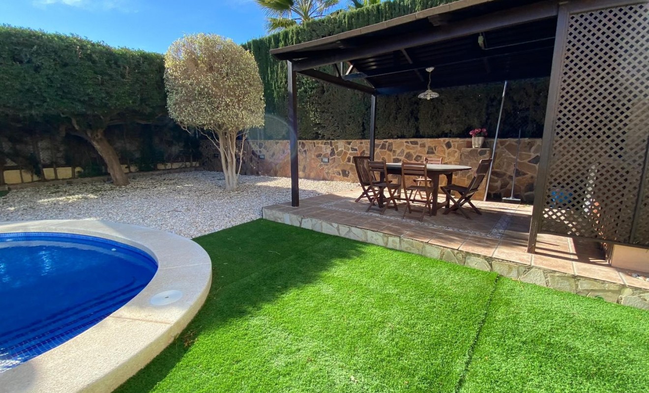 Wederverkoop - Chalet independiente - Benidorm - Levante