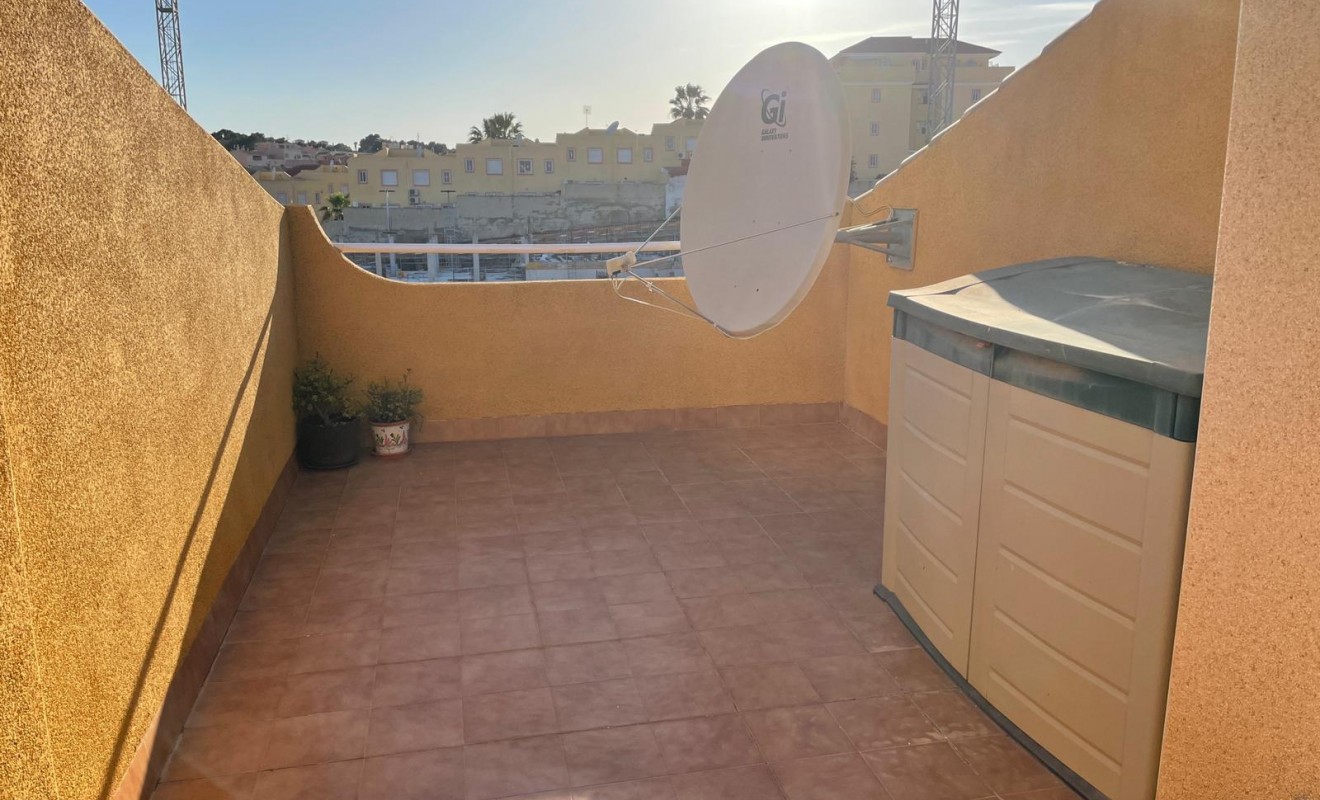 Sale - Townhouse - Villamartín