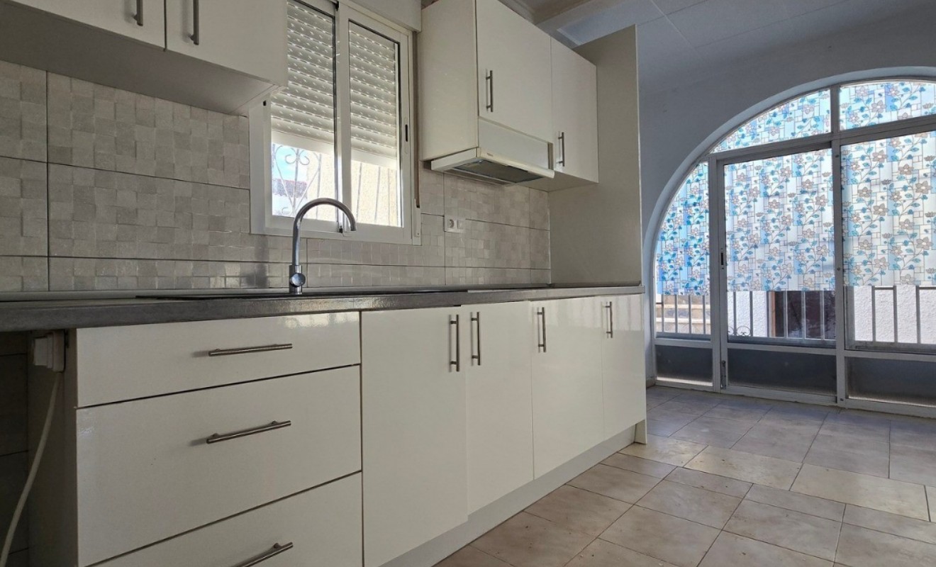 Wederverkoop - Detached villa - Torrevieja - El Chaparal