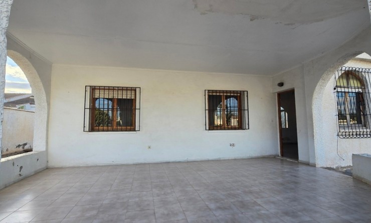 Wederverkoop - Detached villa - Torrevieja - El Chaparal