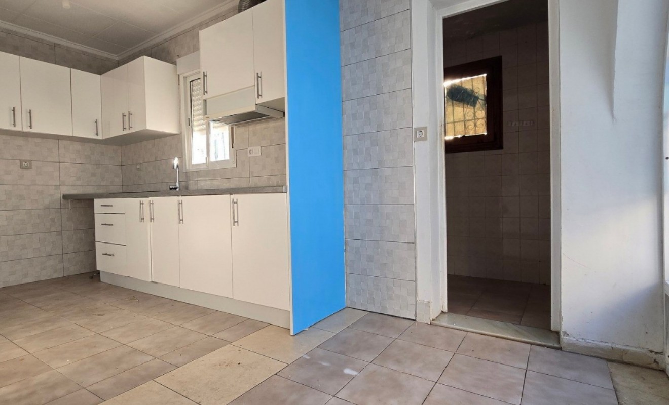 Wederverkoop - Detached villa - Torrevieja - El Chaparal