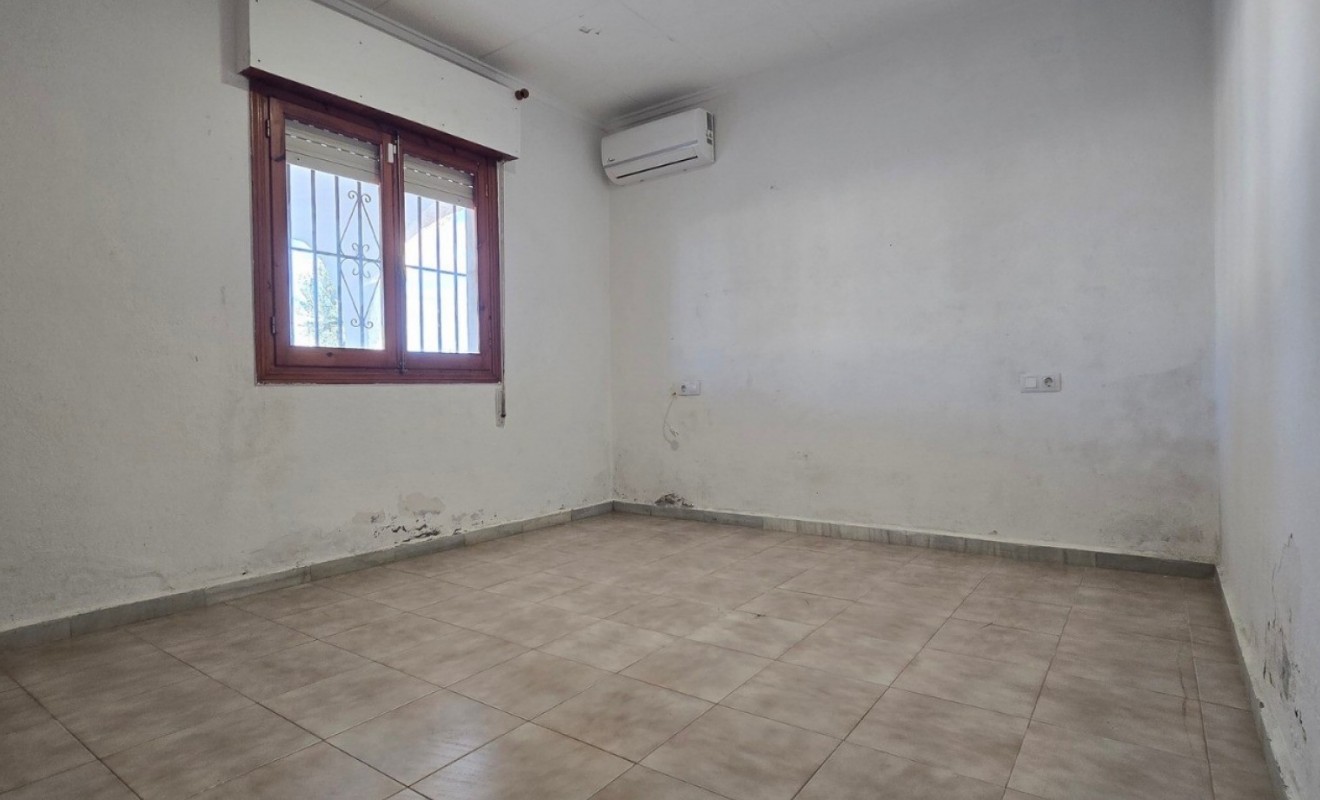 Wederverkoop - Detached villa - Torrevieja - El Chaparal