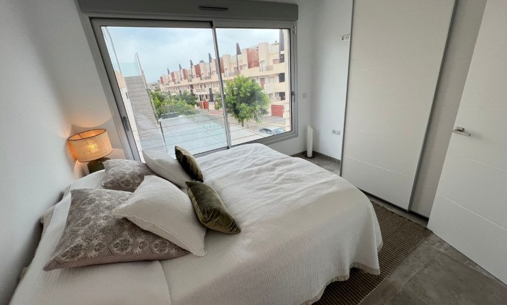 Wederverkoop - Villa - Mil Palmeras - Costa Blanca Sur