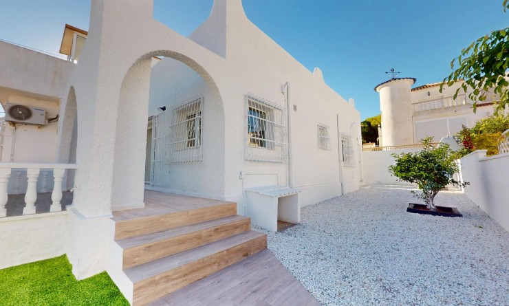 Wederverkoop - Bungalow - Orihuela Costa - Blue Lagoon