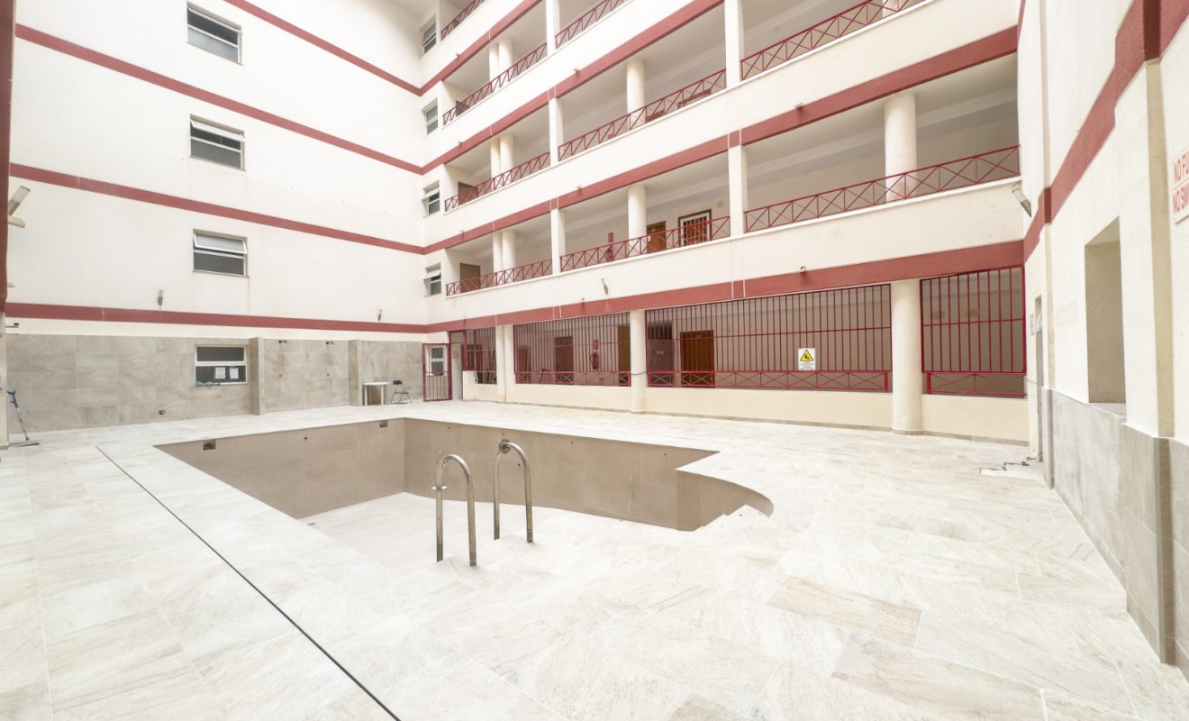 Revente - Apartment - Top Floor Apartment - Torrevieja - torrevieja