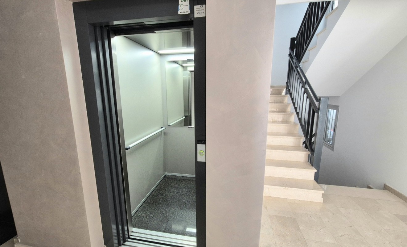 Wederverkoop - Appartement - Villamartín - Costa Blanca