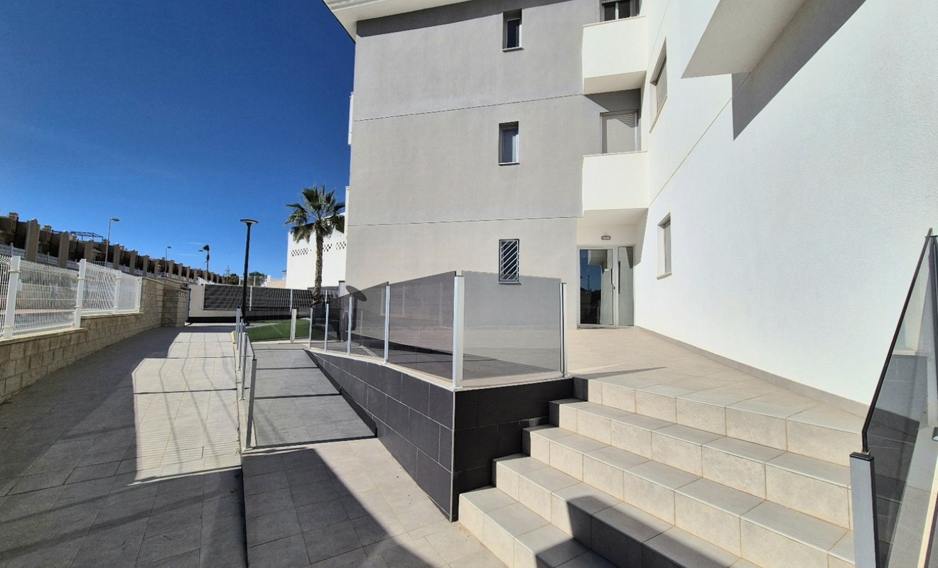 Wederverkoop - Appartement - Villamartín - Costa Blanca