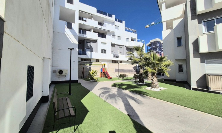 Wederverkoop - Appartement - Villamartín - Costa Blanca