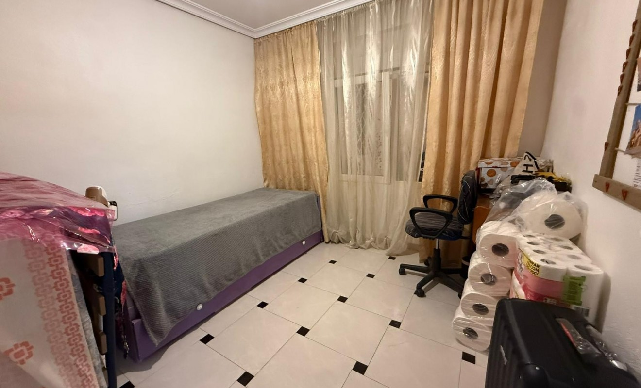 Wederverkoop - Apartment / flat - Denia - Center