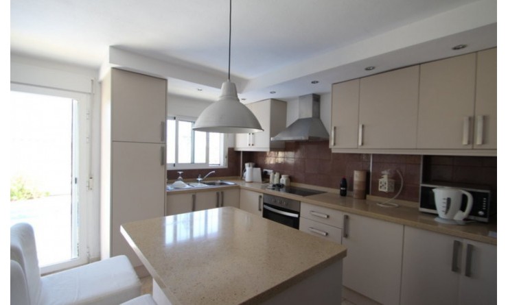 Wederverkoop - Villa - Villamartín