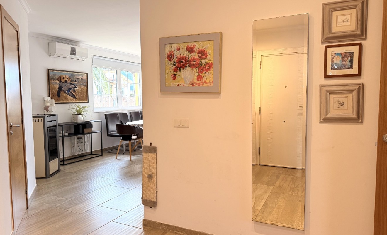 Wederverkoop - Chalet independiente - Denia - Les Marines - Las Marinas