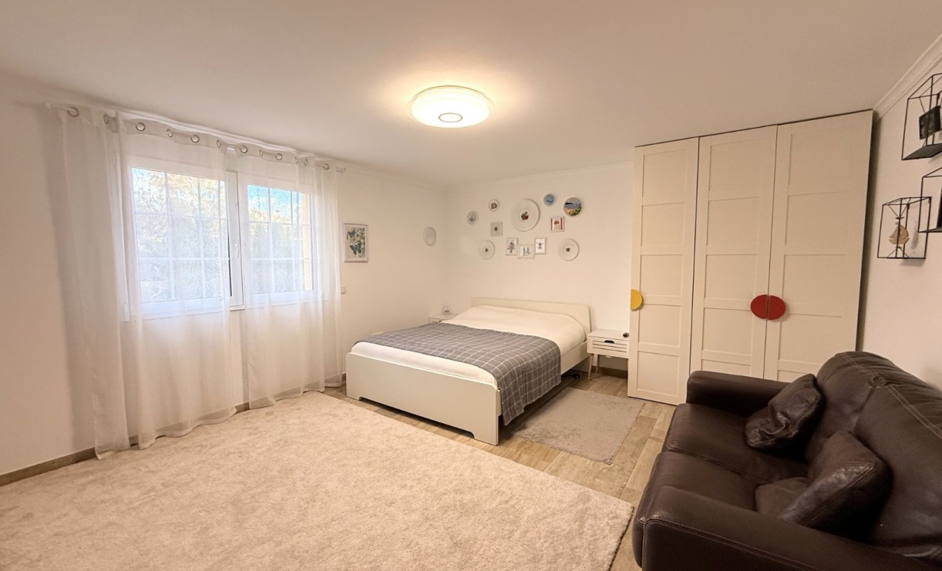 Wederverkoop - Chalet independiente - Denia - Les Marines - Las Marinas