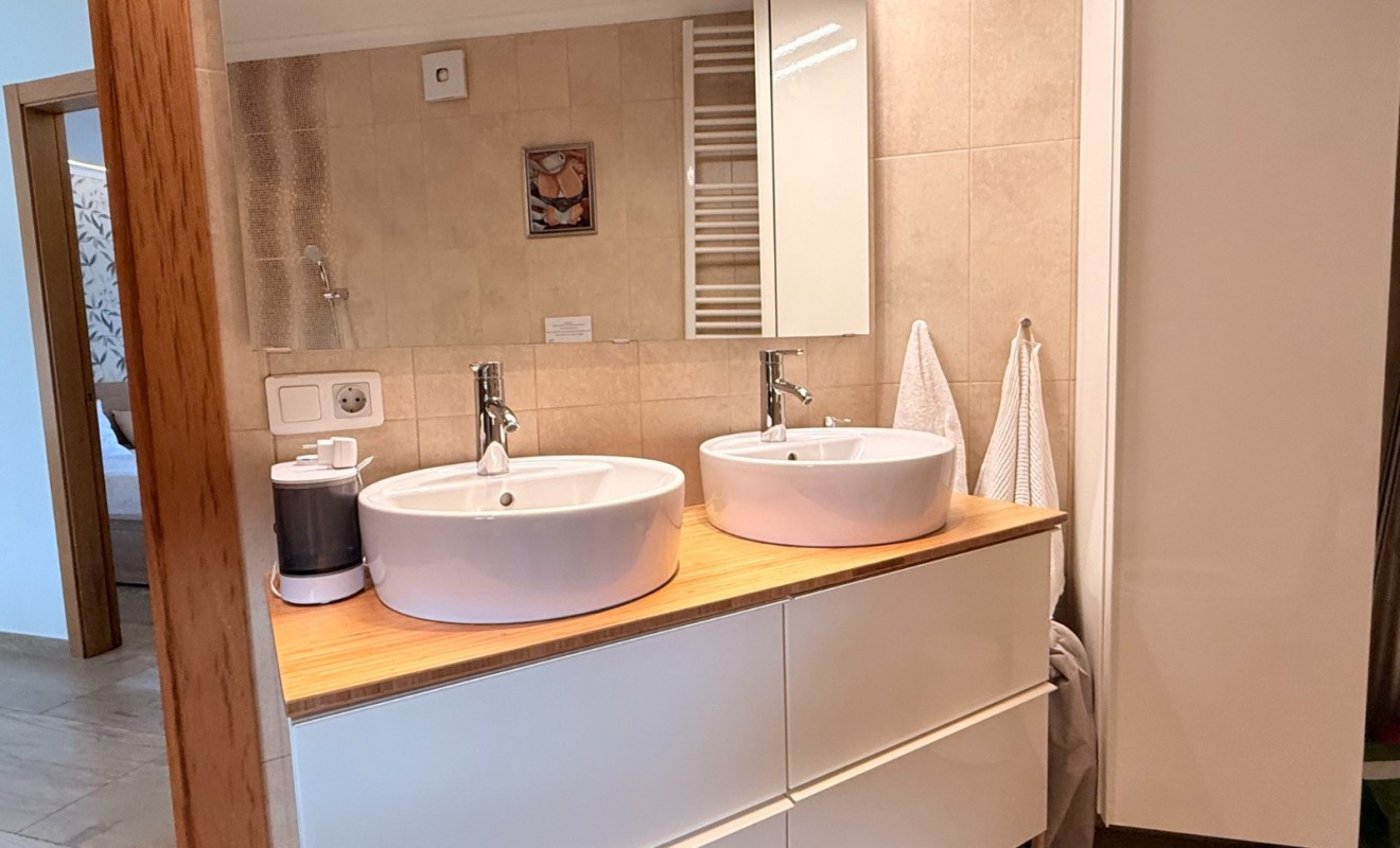 Wederverkoop - Chalet independiente - Denia - Les Marines - Las Marinas