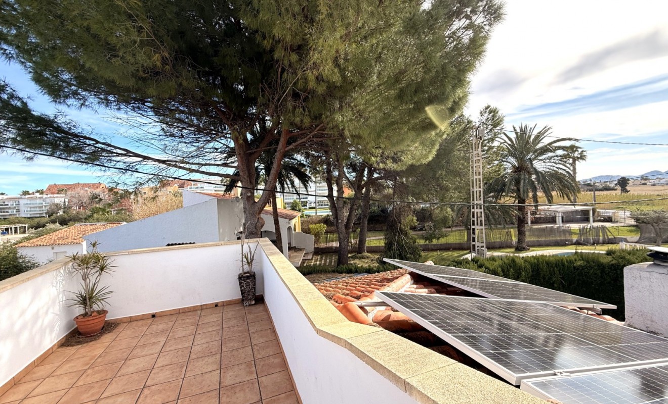 Wederverkoop - Chalet independiente - Denia - Les Marines - Las Marinas