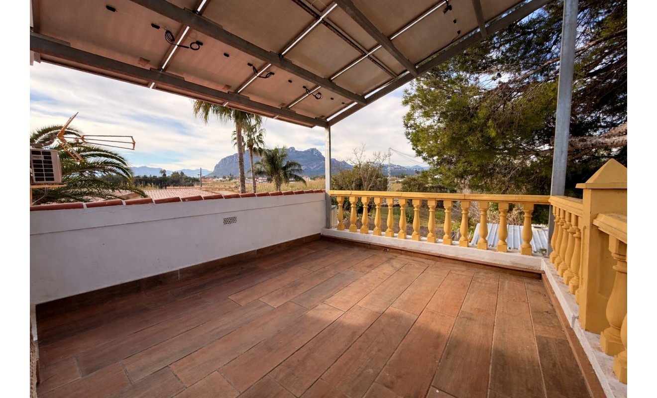 Wederverkoop - Chalet independiente - Denia - Les Marines - Las Marinas