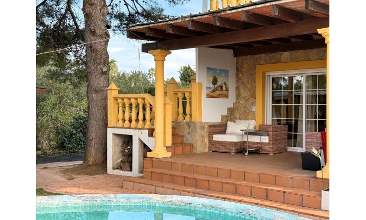 Wederverkoop - Chalet independiente - Denia - Les Marines - Las Marinas