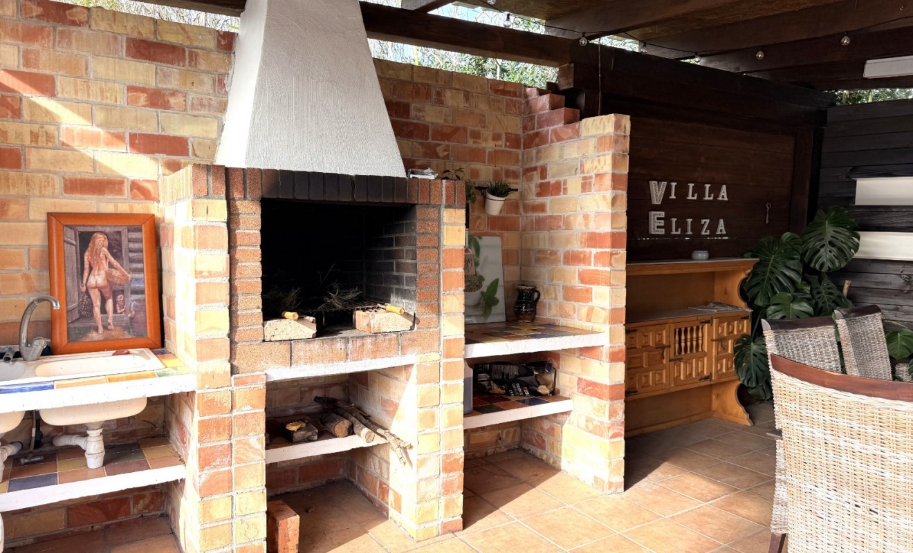 Wederverkoop - Chalet independiente - Denia - Les Marines - Las Marinas