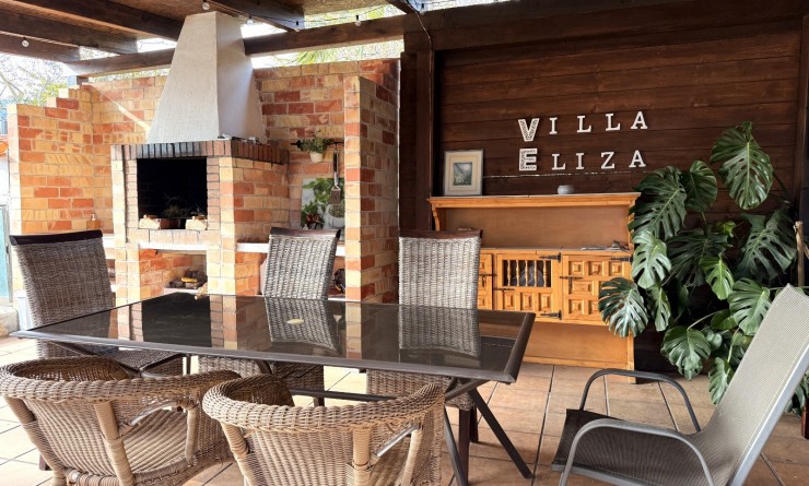 Wederverkoop - Chalet independiente - Denia - Les Marines - Las Marinas