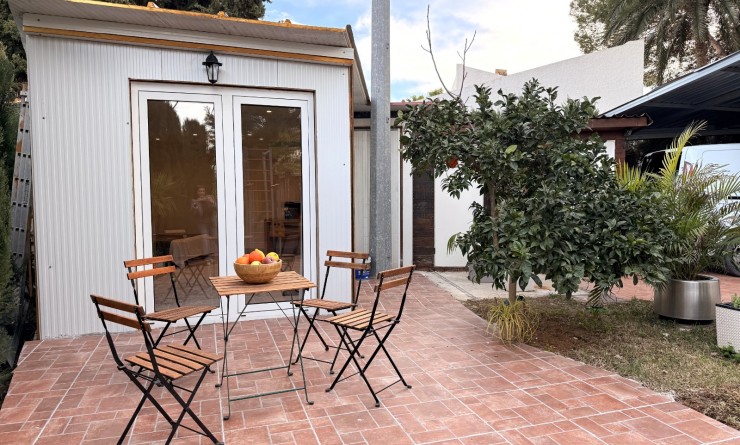 Wederverkoop - Chalet independiente - Denia - Les Marines - Las Marinas