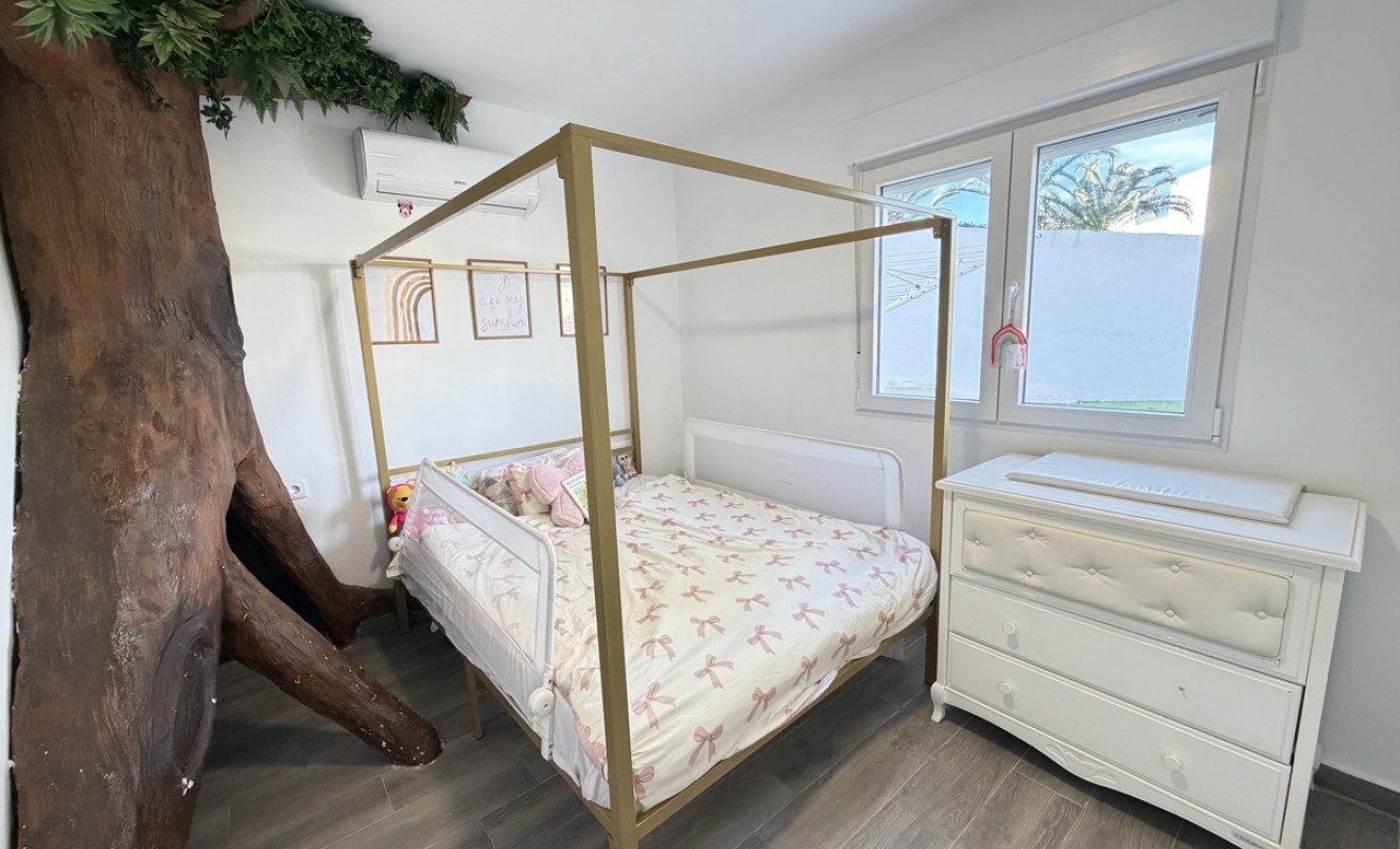 Wederverkoop - Villa - Villamartín