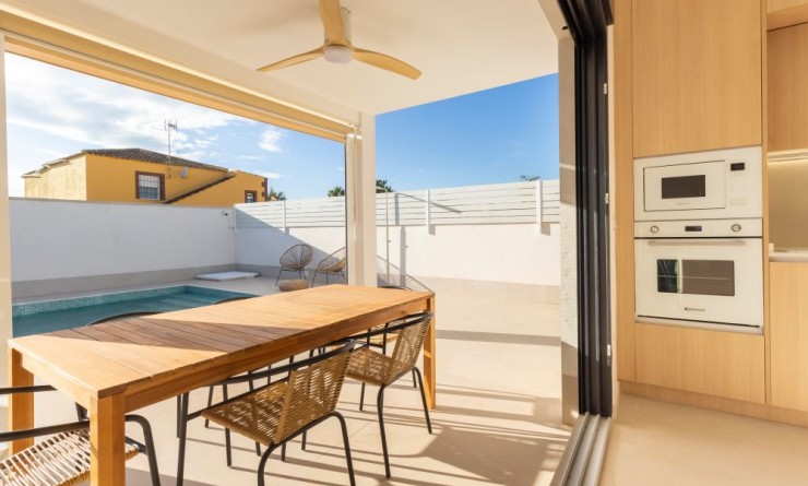 Sale - Semi Detached - Torrevieja - torrevieja