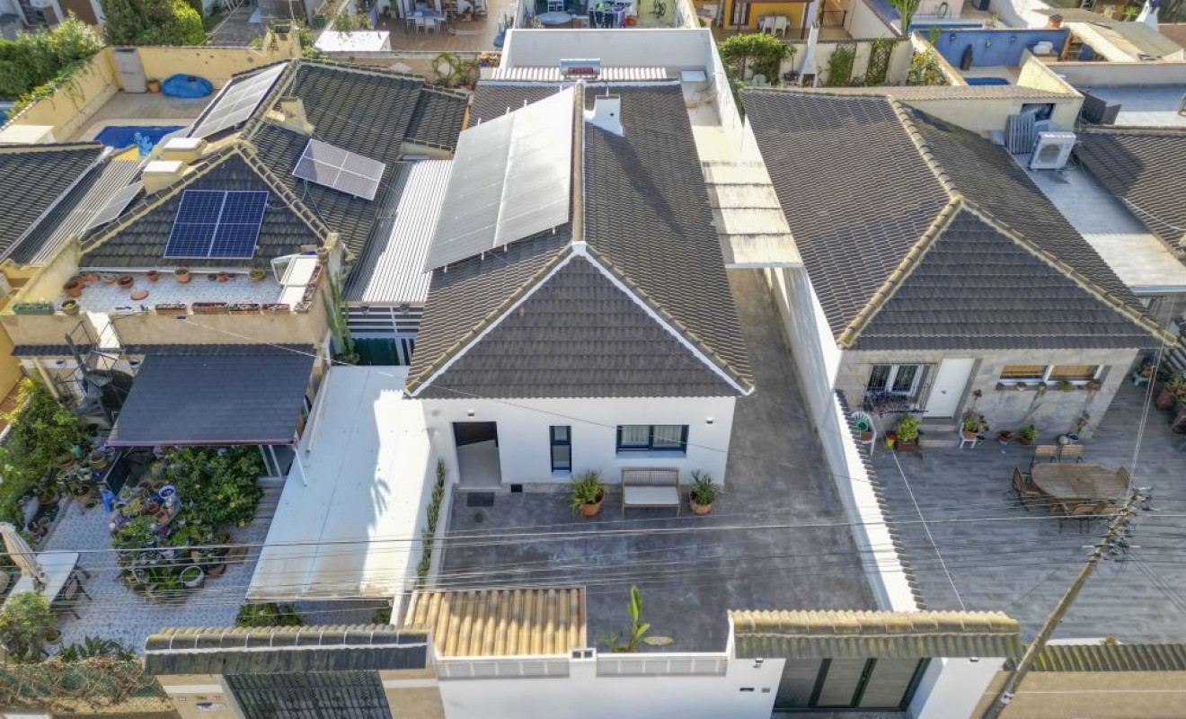 Sale - Semi Detached - Torrevieja - torrevieja