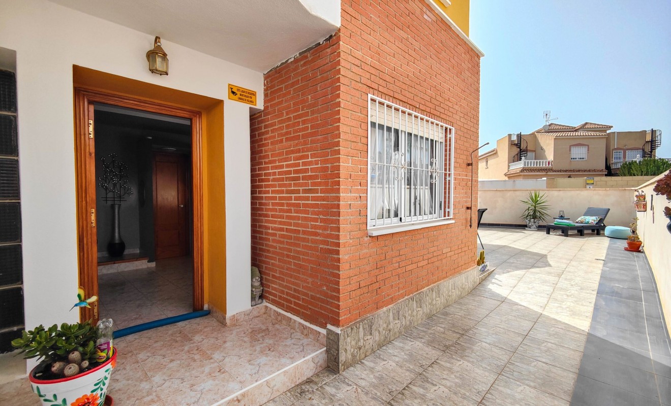 Revente - Quadhouse - Orihuela Costa