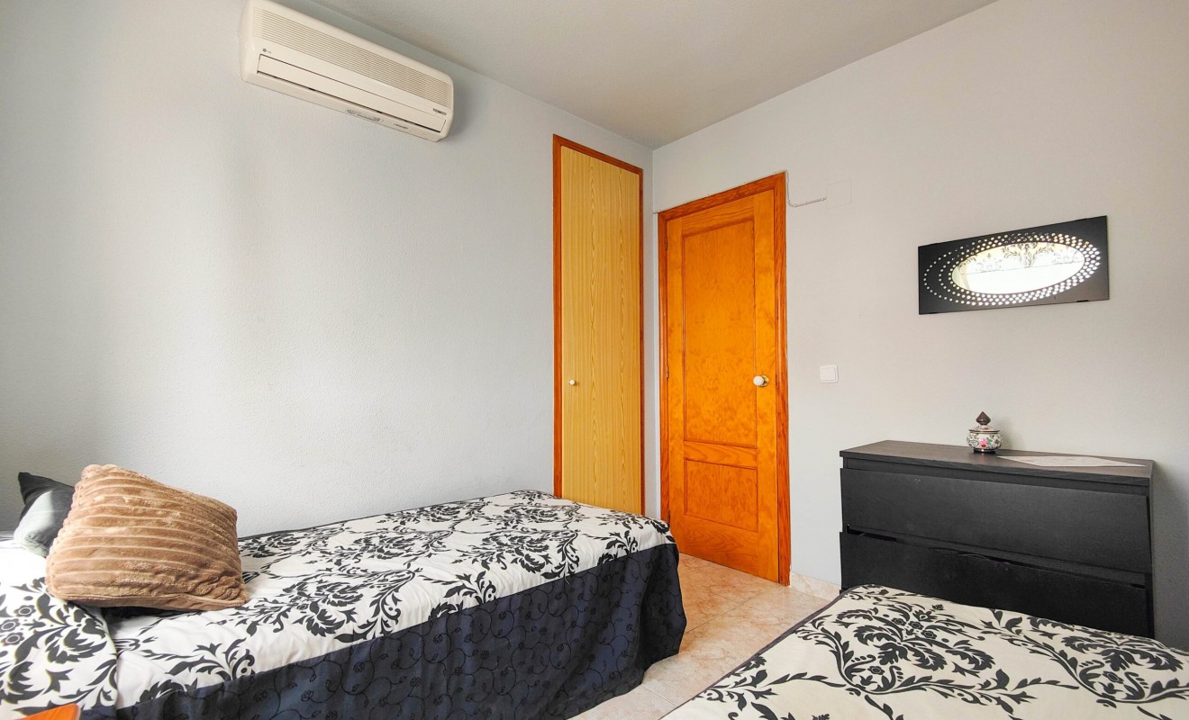 Revente - Quadhouse - Orihuela Costa