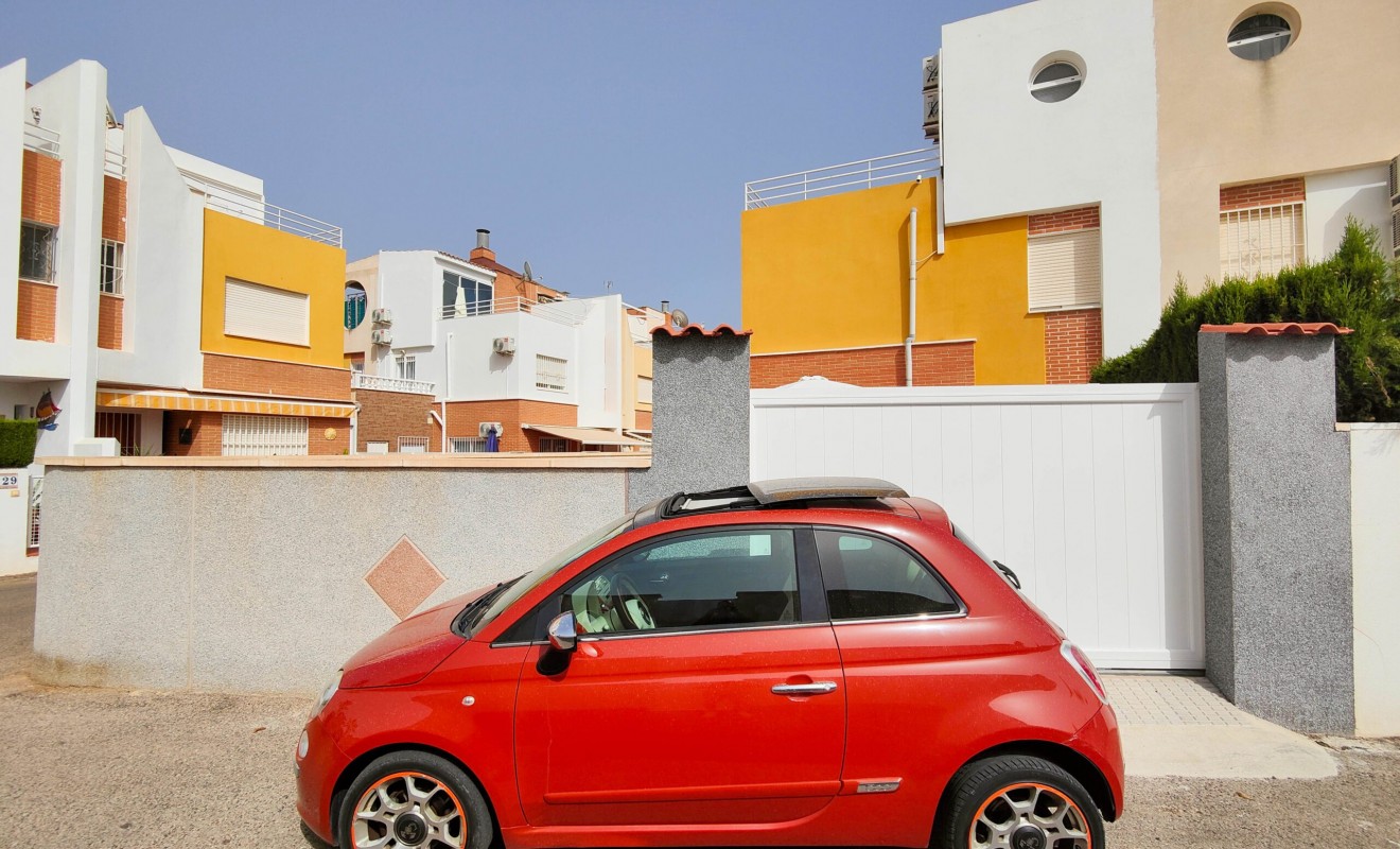 Revente - Quadhouse - Orihuela Costa