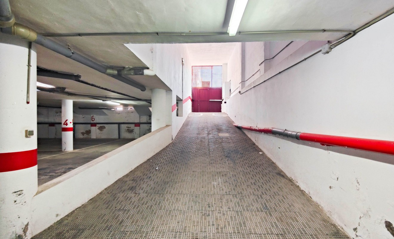 Wederverkoop - Garage - Torrevieja - torrevieja