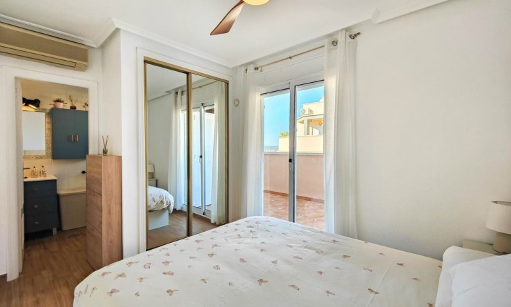 Sale - Penthouse - Torrevieja - El Acequión - Los Náufragos