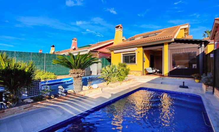 Wederverkoop - Villa - Guardamar del Segura - EL RASO