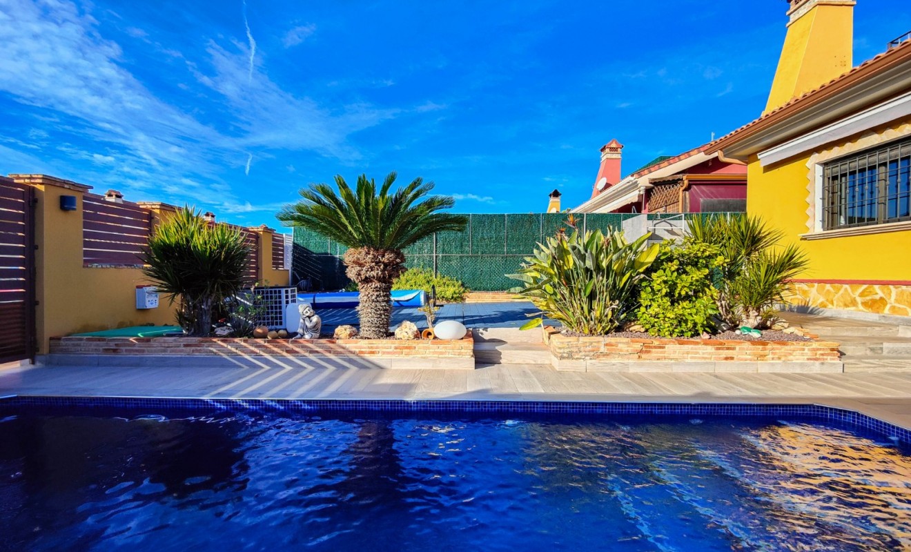 Wederverkoop - Villa - Guardamar del Segura - EL RASO