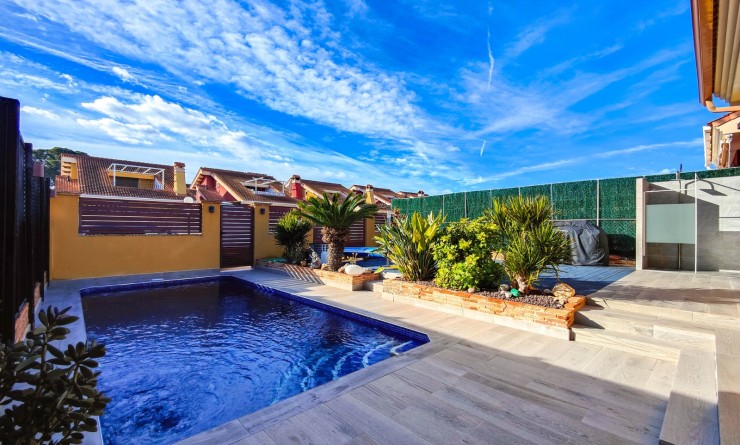 Wederverkoop - Villa - Guardamar del Segura - EL RASO