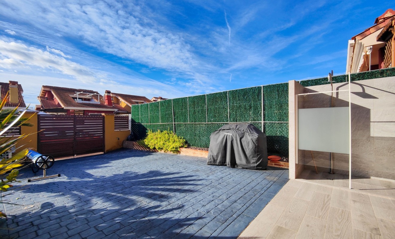 Wederverkoop - Villa - Guardamar del Segura - EL RASO