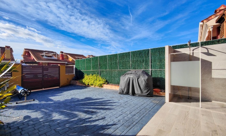 Wederverkoop - Villa - Guardamar del Segura - EL RASO