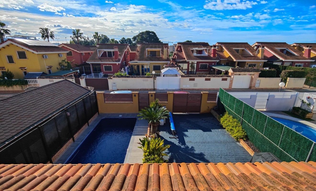 Wederverkoop - Villa - Guardamar del Segura - EL RASO